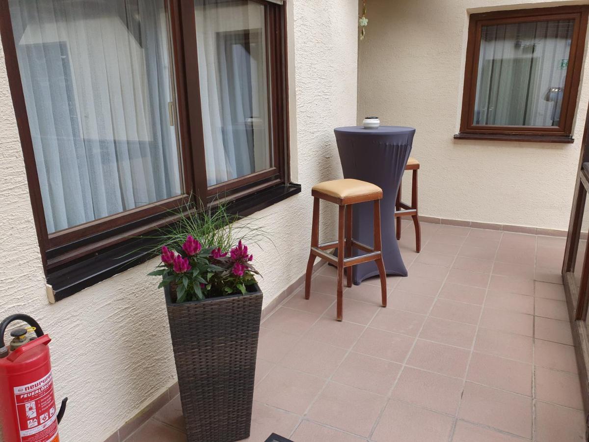Hotel Exquisite Bobenheim am Berg Exterior photo