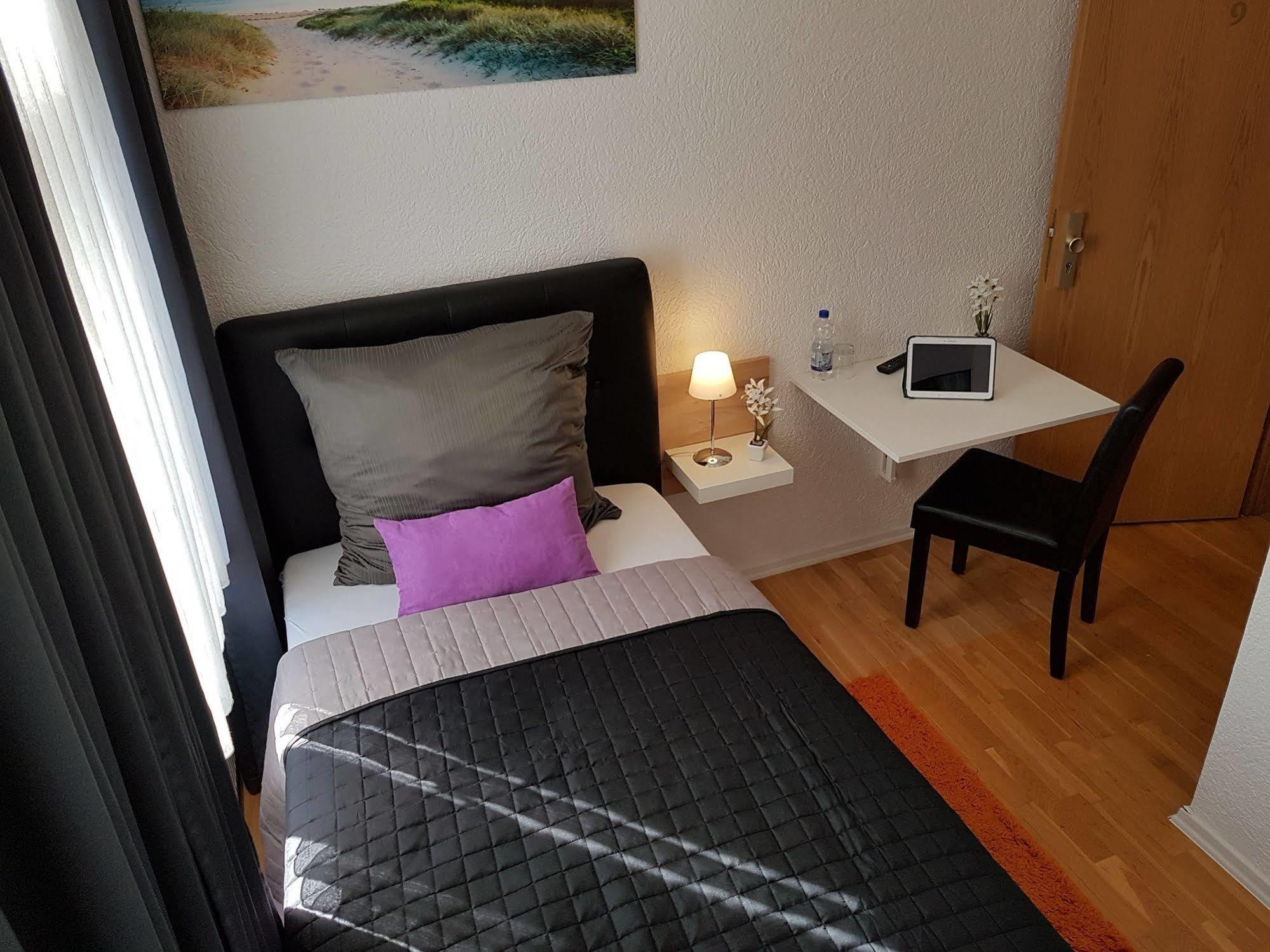 Hotel Exquisite Bobenheim am Berg Exterior photo
