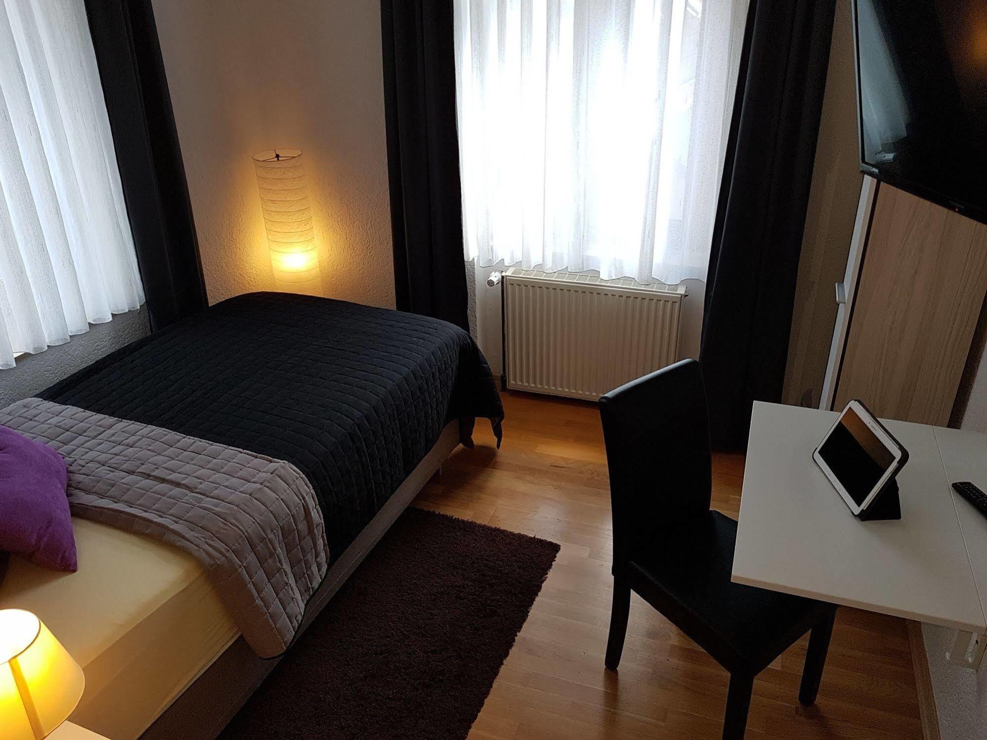 Hotel Exquisite Bobenheim am Berg Exterior photo